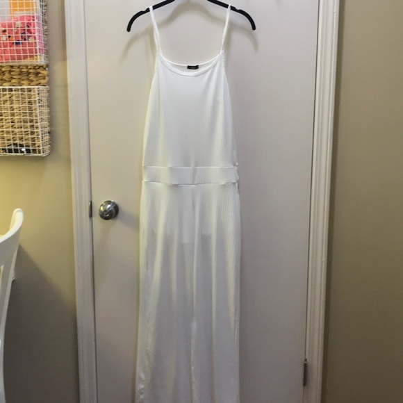 Jumpsuit - Picture 3 of 4